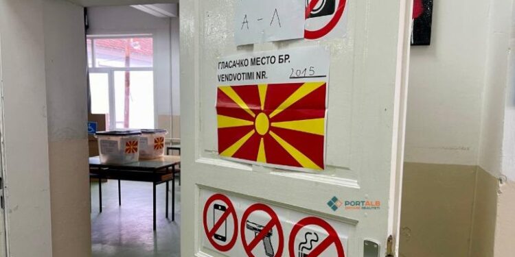 Zgjedhjet në Maqedoni fundosën shqiptarët kundër njëri-tjetrit dhe thelluan vasalitetin Zgjedhjet në Maqedoni fundosën shqiptarët kundër njëri-tjetrit dhe thelluan vasalitetin