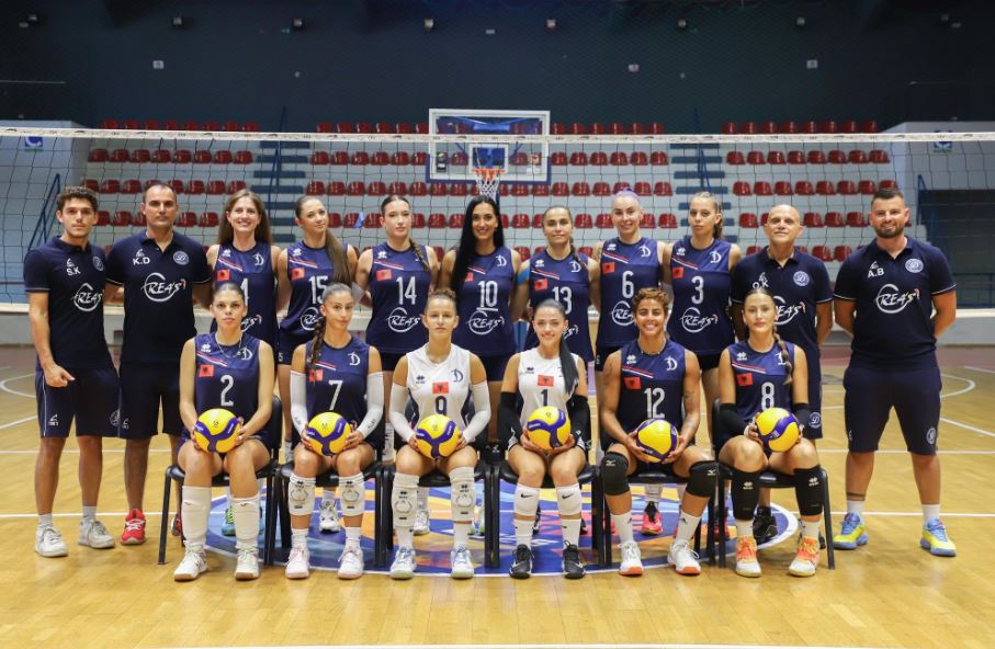 E padëgjuar në sportin shqiptar, volejbollistja e Dinamos pezullohet dhe i kërkohet të bëjë “testin e gjinisë”! 32-vjeçarja ankohet në ambasadën braziliane E padëgjuar në sportin shqiptar, volejbollistja e Dinamos pezullohet dhe i kërkohet të bëjë “testin e gjinisë”! 32-vjeçarja ankohet në ambasadën braziliane