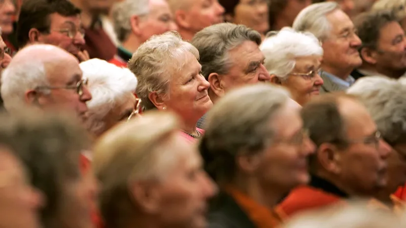 Kriza e krahut të punës: Gjermania prezanton ligjin për pensionistët që kërkojnë të vijojnë punën Kriza e krahut të punës: Gjermania prezanton ligjin për pensionistët që kërkojnë të vijojnë punën