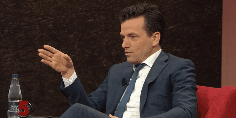 Berisha zyrtarizoi Florjan Binajn kandidat për Tiranën, reagon Agron Shehaj: U hodh në erë procesi Berisha zyrtarizoi Florjan Binajn kandidat për Tiranën, reagon Agron Shehaj: U hodh në erë procesi