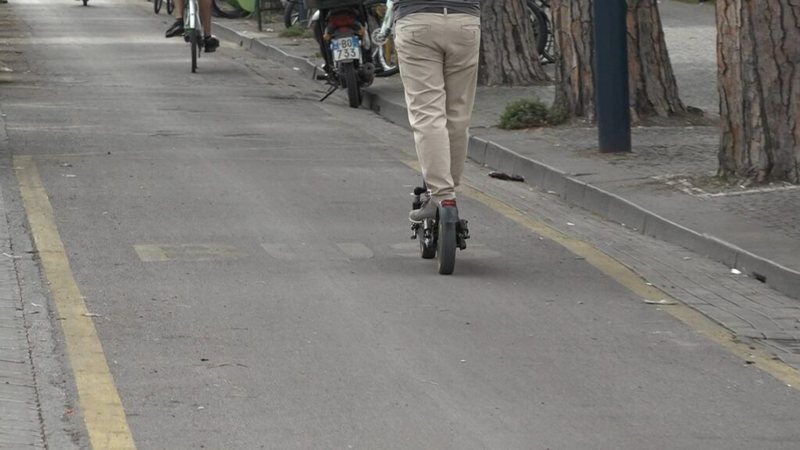 Gati aksioni i Policisë Rrugore për monopatinat, çfarë pritet të ndodhë