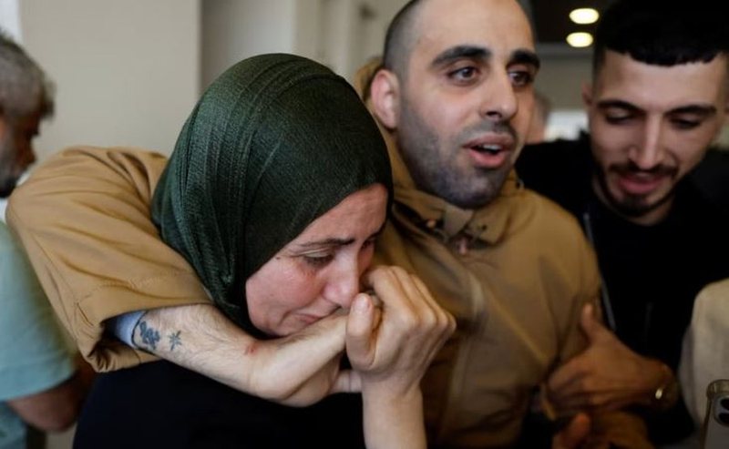 Marrëveshja e paqes, Izraeli: Afër 2 mijë palestinezë janë liruar nga burgjet tona Marrëveshja e paqes, Izraeli: Afër 2 mijë palestinezë janë liruar nga burgjet tona