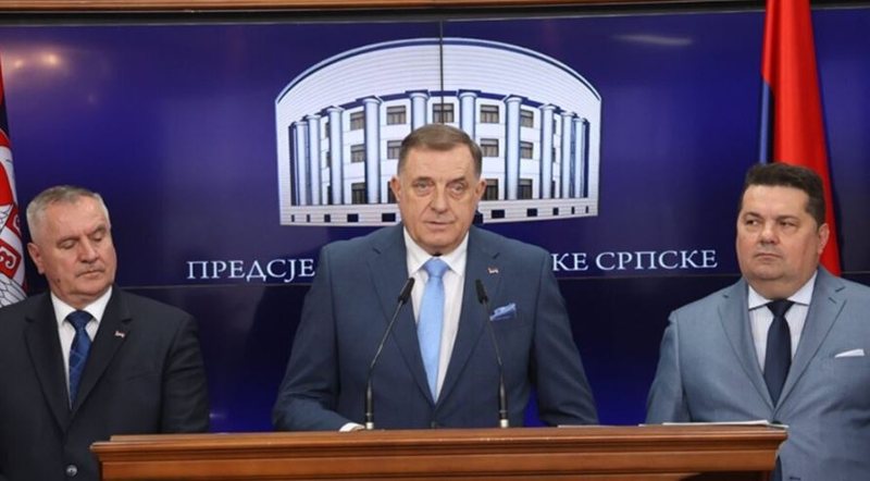 Non grata nga SHBA dhe Britania, “dorëzohet” Dodik