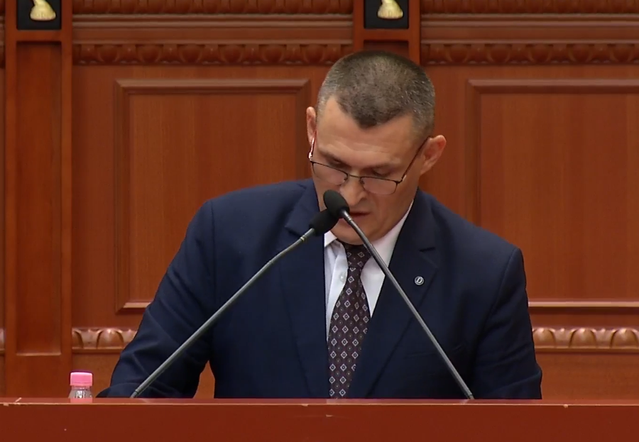 Dumani nuk bën asnjë hap pas, akuzon sërish median për presion ndaj SPAK! Dumani nuk bën asnjë hap pas, akuzon sërish median për presion ndaj SPAK!