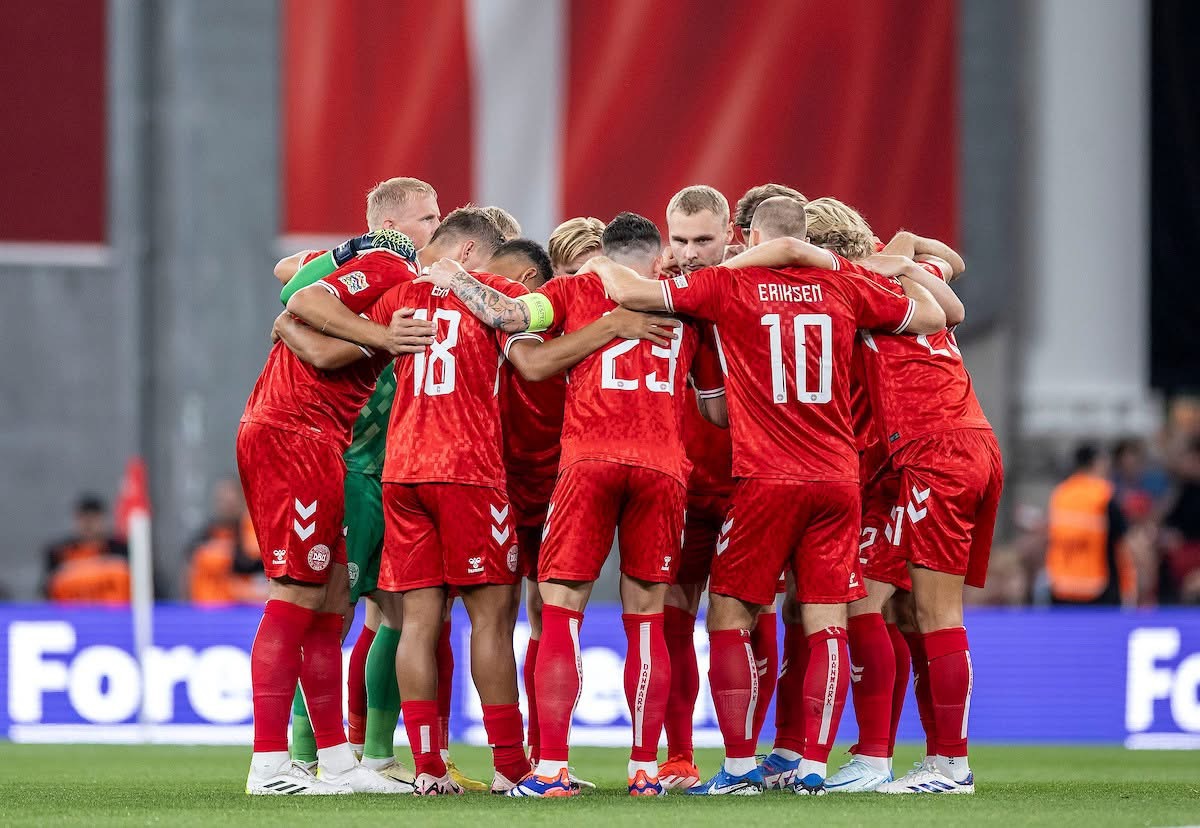 Danimarka mund Greqinë në kualifikueset e botërorit, fitojnë Kroacia e Polonia