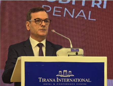 Përjashtimi i Kryetarit të Gjykatës së Lartë nga ceremonia e magjistratëve, një sinjal i rrezikshëm institucional Përjashtimi i Kryetarit të Gjykatës së Lartë nga ceremonia e magjistratëve, një sinjal i rrezikshëm institucional