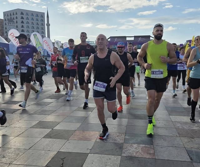 “Rambo”, garues i fortë në Maratonën e Tiranës