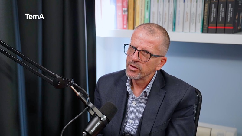 “Republikë prokurorësh, por edhe spiunësh”! Ish-prokurori bën deklaratën tronditëse: Zyrtarë të lartë të shtetit u angazhuan në shërbimet sekrete të vendeve jo mike
