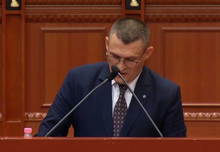Dumani nuk bën asnjë hap pas, akuzon sërish median për presion ndaj SPAK!