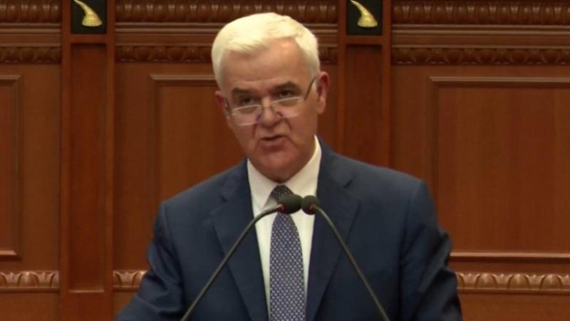 Xhafaj “skanon” problematikat në sistemin e drejtësisë