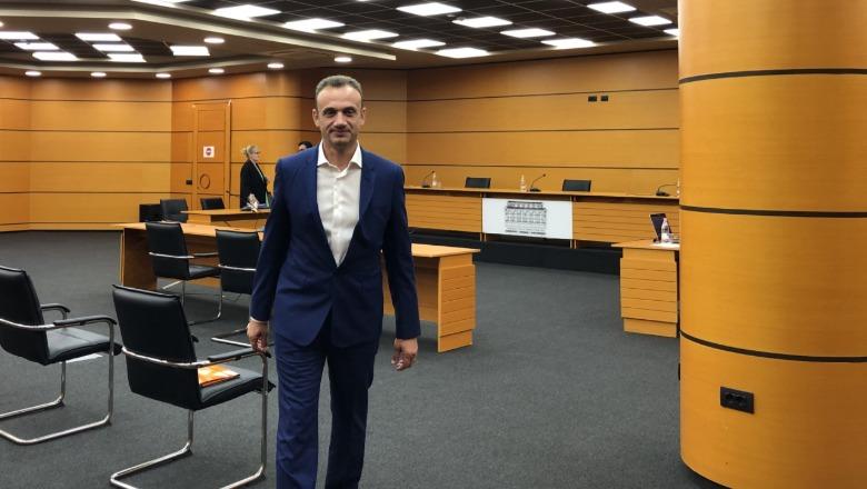 Apeli i Posaçëm rrëzon GJKKO, rikthen për gjykim shokun e ngushtë të Kledion Brahos së SPAK, ish-prokurorin Aurel Zarka Apeli i Posaçëm rrëzon GJKKO, rikthen për gjykim shokun e ngushtë të Kledion Brahos së SPAK, ish-prokurorin Aurel Zarka