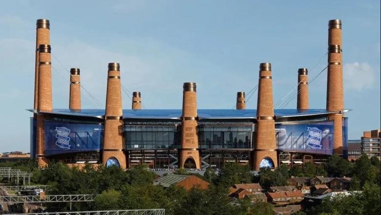 VIDEO/ Birmingham prezanton stadiumin e ri unik me 12 oxhaqe, do ketë 62 mijë ulëse: Një Colosseum modern VIDEO/ Birmingham prezanton stadiumin e ri unik me 12 oxhaqe, do ketë 62 mijë ulëse: Një Colosseum modern