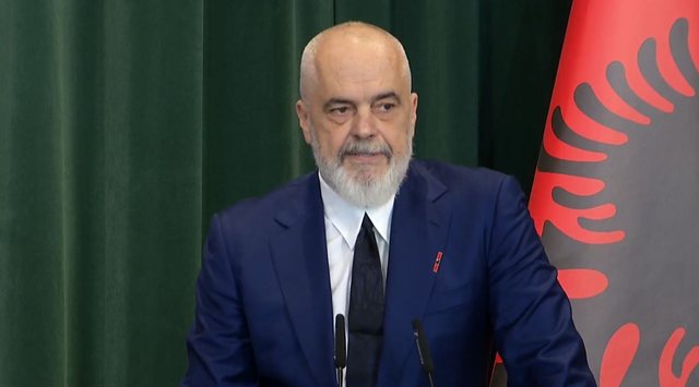 Rama ndan fjalimin e ish-prokurorit të Përgjithshëm amerikan: Drejtësia duhet të jetë e pavarur, por kurrë e papërgjegjshme Rama ndan fjalimin e ish-prokurorit të Përgjithshëm amerikan: Drejtësia duhet të jetë e pavarur, por kurrë e papërgjegjshme