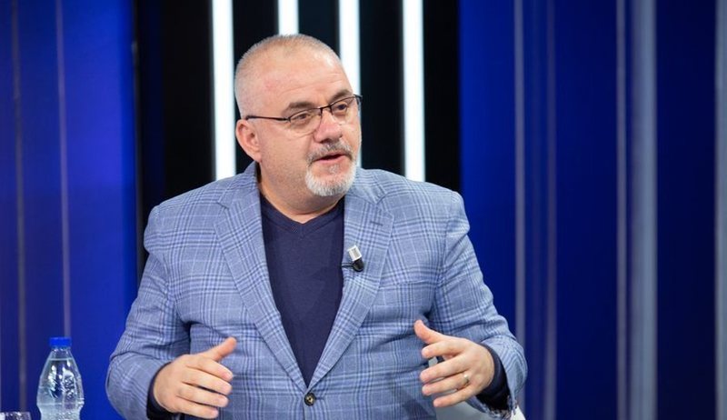 Greqia shpall “non grata” gazetarin Artan Hoxha: Cilësohet kërcënim për rendin publik Greqia shpall “non grata” gazetarin Artan Hoxha: Cilësohet kërcënim për rendin publik