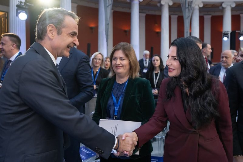 Balluku në Athinë, takon kryeministrin Micotaqis Balluku në Athinë, takon kryeministrin Micotaqis