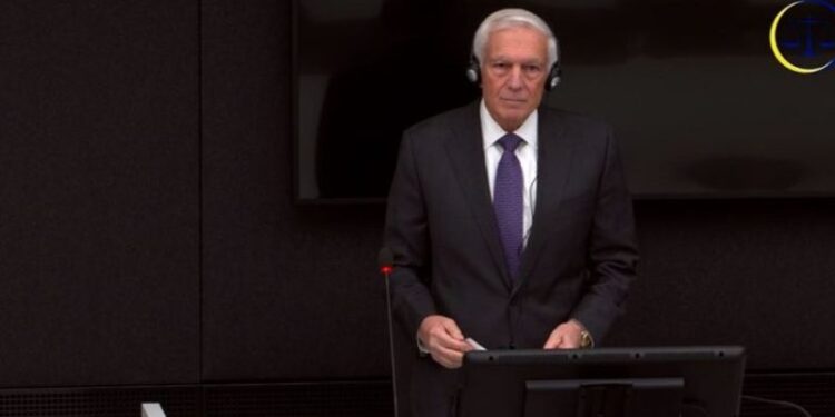 Wesley Clark – Gjeneral edhe si dëshmitar Wesley Clark – Gjeneral edhe si dëshmitar