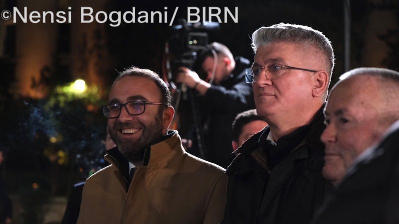 Vetëm Gazi është i qeshur…