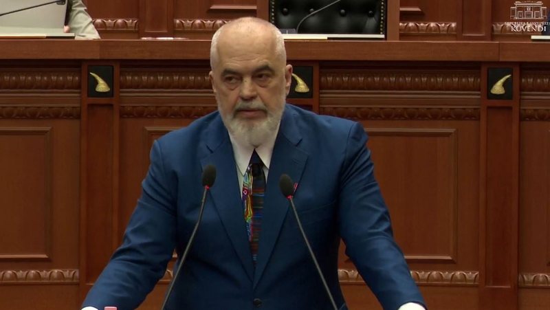 Rama flet për akuzat për tunelin e Llogarasë: Ju jeni bërë kashtë e ko*e, nuk iu beson më njeri Rama flet për akuzat për tunelin e Llogarasë: Ju jeni bërë kashtë e ko*e, nuk iu beson më njeri