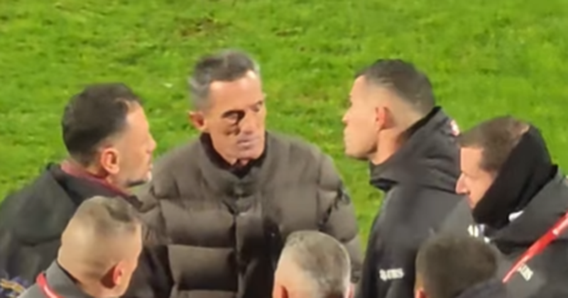 Fishkëllimat e tifozëve kosovarë ndaj Xhakës kënaq serbët dhe bën jehonë në Serbi: U poshtërua nga të vetët! Fishkëllimat e tifozëve kosovarë ndaj Xhakës kënaq serbët dhe bën jehonë në Serbi: U poshtërua nga të vetët!