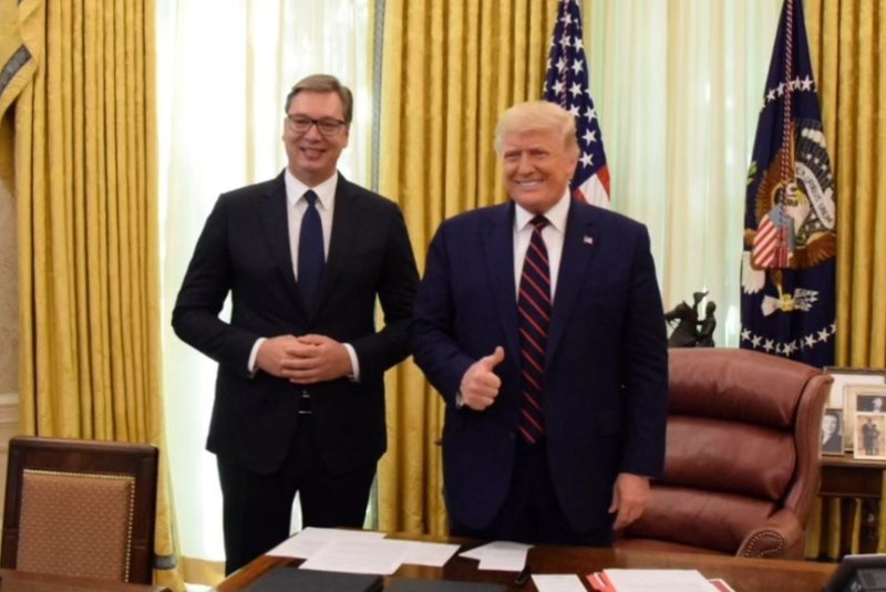 NY Times: Vuçiç shpik një ligj dhe i dhuron Trump vendin historik në mes të Beogradit NY Times: Vuçiç shpik një ligj dhe i dhuron Trump vendin historik në mes të Beogradit