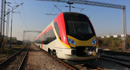 Hekurudha Tiranë-Durrës-Rinas drejt fundit: Do ketë 5 trena elektrikë modernë Hekurudha Tiranë-Durrës-Rinas drejt fundit: Do ketë 5 trena elektrikë modernë