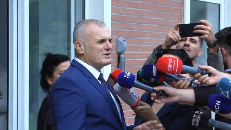 Bujar Leskaj do të lërë mandatin e deputetit: I kam paraqitur dorëheqjen Berishës…