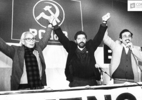 Muli merr letër për Doktorin nga Carlo Amazona djali i mikut të shtrenjtë të Enverit Jeao Amazonës Muli merr letër për Doktorin nga Carlo Amazona djali i mikut të shtrenjtë të Enverit Jeao Amazonës