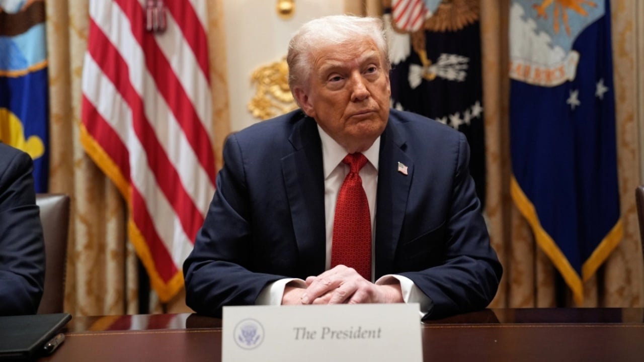 Disfata në zgjedhjet e bashkisë së Nju Jorkut, reagon Presidenti Trump: Po të ishte emri im në listë do fitonim, ndikoi dhe mbyllja e qeverisë Disfata në zgjedhjet e bashkisë së Nju Jorkut, reagon Presidenti Trump: Po të ishte emri im në listë do fitonim, ndikoi dhe mbyllja e qeverisë