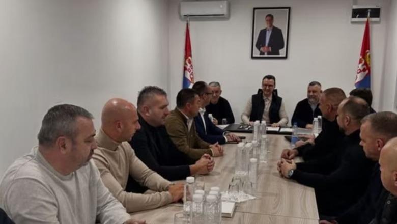 Petkoviç: Kthimi i komunave në Kosovë, i rëndësishëm për mbijetesën e serbëve Petkoviç: Kthimi i komunave në Kosovë, i rëndësishëm për mbijetesën e serbëve