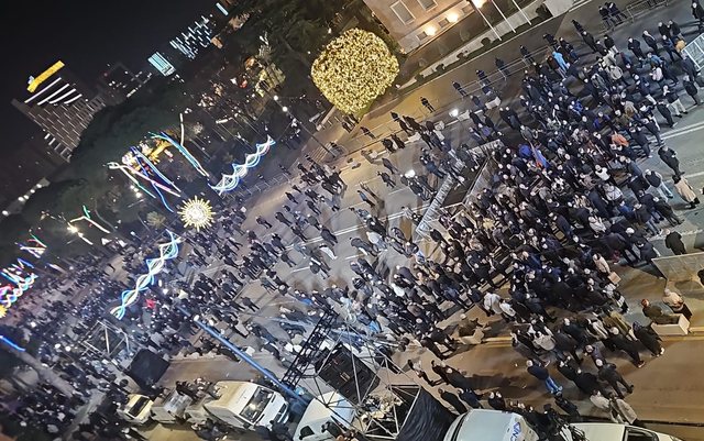 FOTO-LAJM/ Militantët e PD hapen për tu dukur shumë por dalin më keq