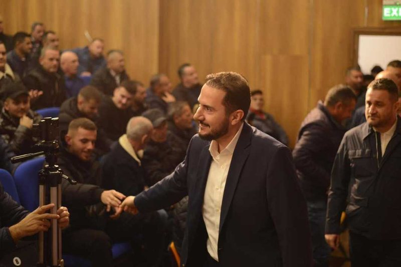 Salianji i përgjigjet Berishës për Suel Çelën: Dëshmi e mjerimit politik! Salianji i përgjigjet Berishës për Suel Çelën: Dëshmi e mjerimit politik!