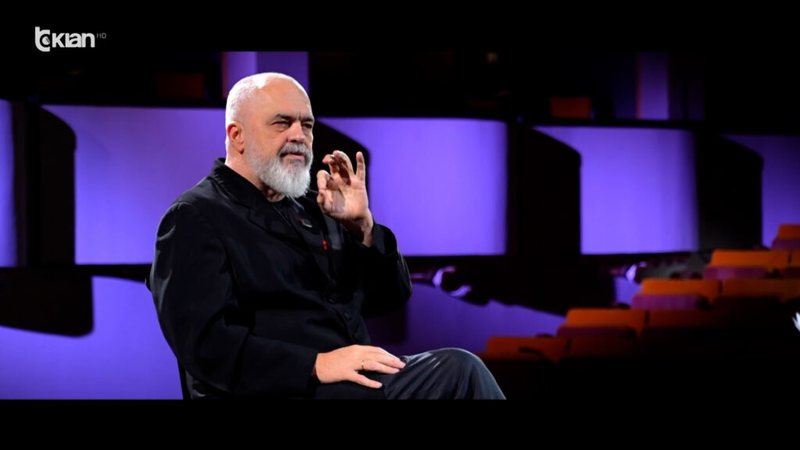 “Më lëkundeshin gjunjët”, Rama: Sigurimi më tërhoqi prej flokësh!