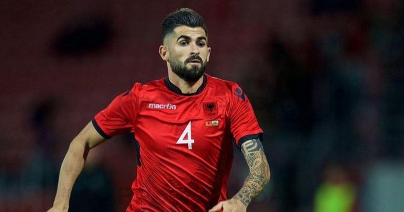 I përjashtuar nga ekipi, por Elseid Hysaj merr një pagë marramendëse