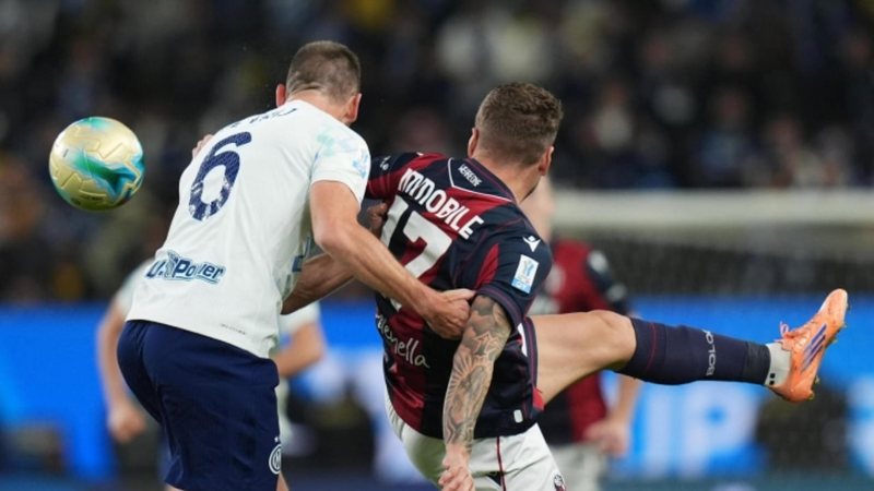 Bologna mbetet makth, Interi eliminohet nga Superkupa