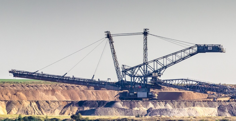 Greqi, mbyllja e termocentraleve me linjit shkakton papunësi dhe largim nga vendi