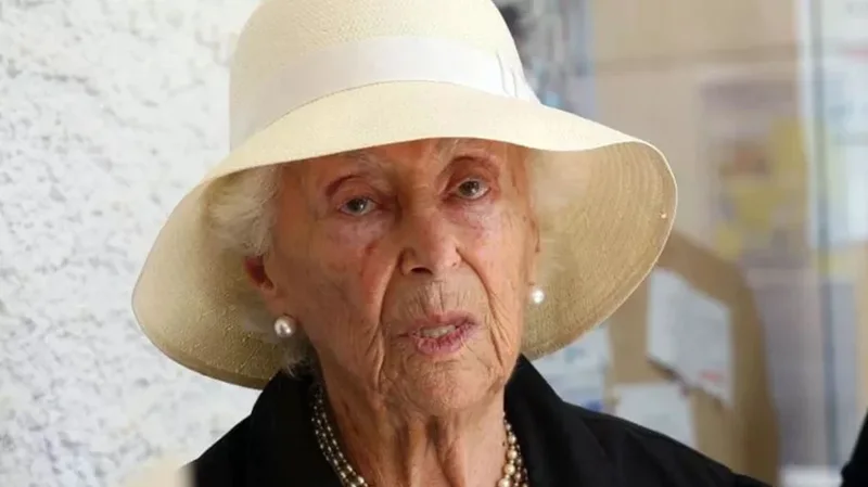 Zi te familja Agnelli: shuhet Maria, motra e Gianni-t: Kush ishte kjo grua jo pak e njohur që u shua 100 vjeç? Zi te familja Agnelli: shuhet Maria, motra e Gianni-t: Kush ishte kjo grua jo pak e njohur që u shua 100 vjeç?