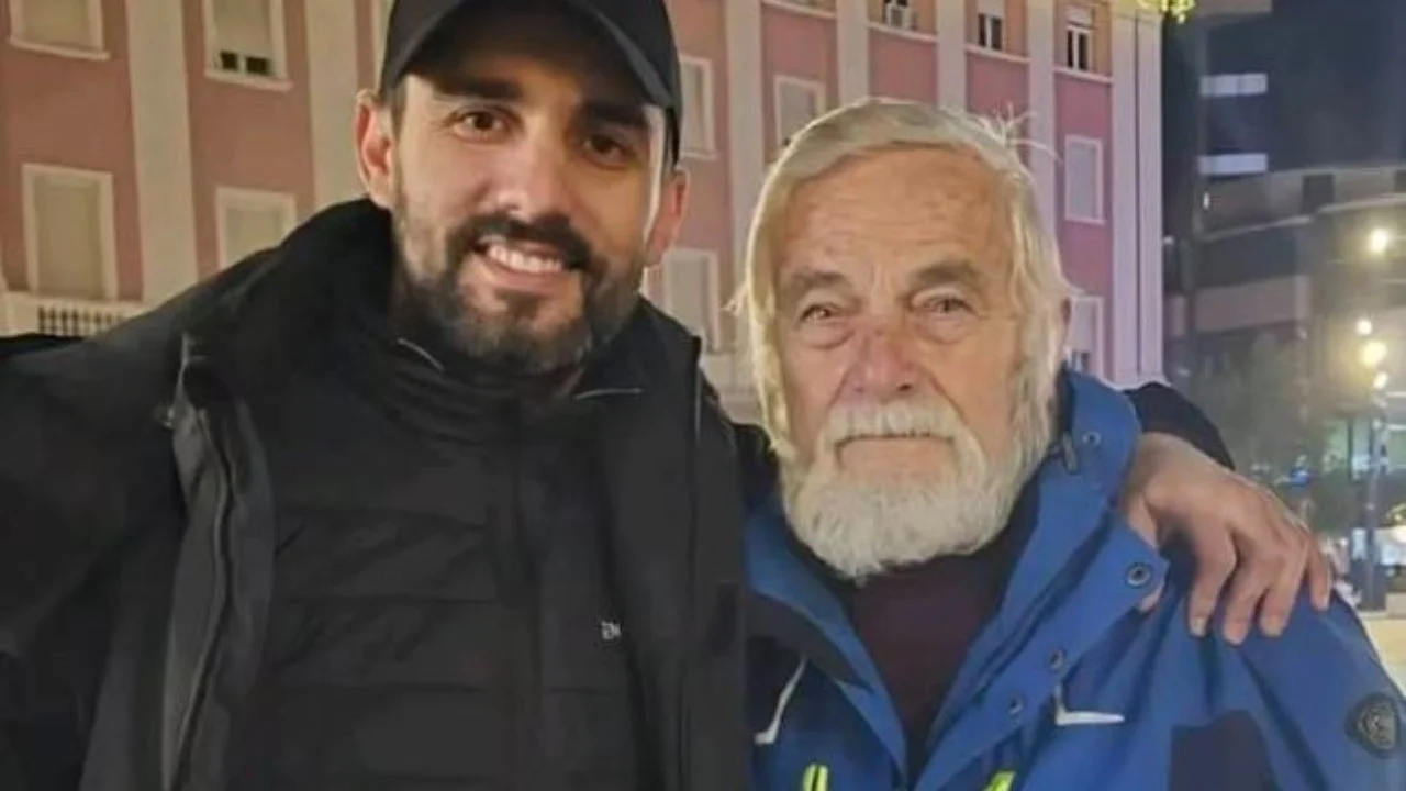 “Eh mor Llapa, të thashë të mos e publikoje”, aktori i njohur Viktor Zhusti përplaset me Adriatik Lapajn: As më shkon ndërmend të të përkrah ty!