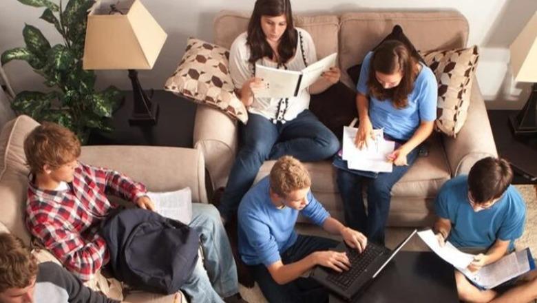 Adoleshentët shqiptarë dembelë! Ushqehen mirë, por 75% e tyre bëjnë jetë sedentare Adoleshentët shqiptarë dembelë! Ushqehen mirë, por 75% e tyre bëjnë jetë sedentare