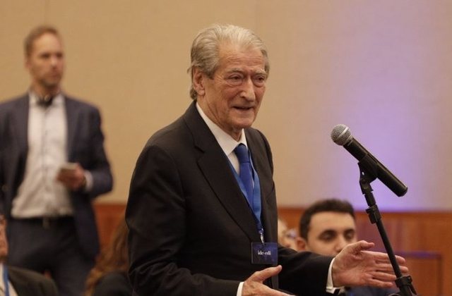 Nuk ka frikë as SPAK-un as Ramën, por të votuarit e PD