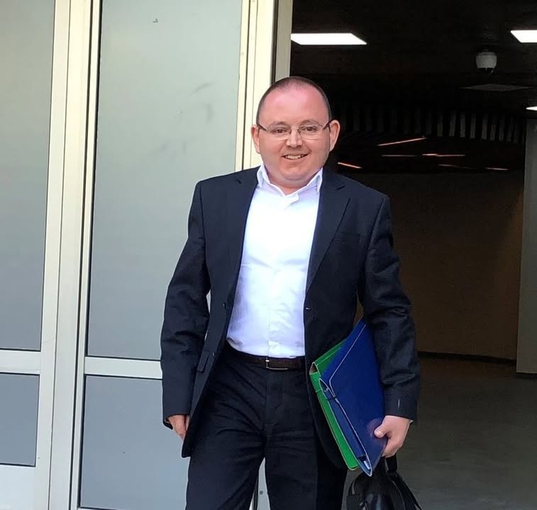 Rama “shuplakë” shoqatës së gjyqtarit Pëllumbi dhe shokëve të tij: Janë bërë bashkë për të shqyer arkën e shteti