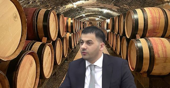 “Avullon” vera miliona euro e Ergys Agasit, në kërkim kushëriri për kontrabandë mallrash me akcizë “Avullon” vera miliona euro e Ergys Agasit, në kërkim kushëriri për kontrabandë mallrash me akcizë