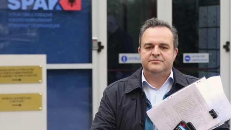 Akuzohet se mori para për 7 ndërhyrje në zemër pranë QSUT: GJKKO merr vendimin për Edvin Priftin Akuzohet se mori para për 7 ndërhyrje në zemër pranë QSUT: GJKKO merr vendimin për Edvin Priftin