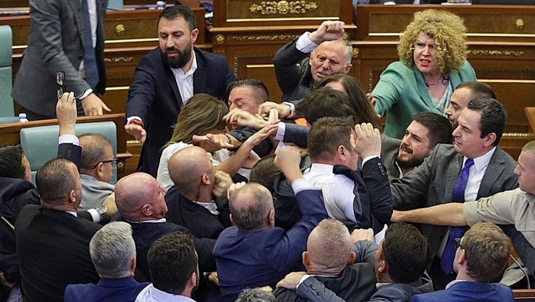 Fundi i zgjedhjeve më të gjata në historinë e Kosovës, nga Shkurti në Dhjetor Fundi i zgjedhjeve më të gjata në historinë e Kosovës, nga Shkurti në Dhjetor