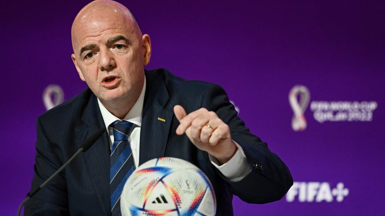 Gianni Infantino paralajmëron për ‘revolucionin’ e pozicionit jashtë loje! Gianni Infantino paralajmëron për ‘revolucionin’ e pozicionit jashtë loje!