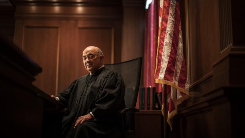 Kush është gjyqtari “i hekurt” 92 vjeçar hebre, që do të vendosë fatin e Nicolas Maduros në New Jork