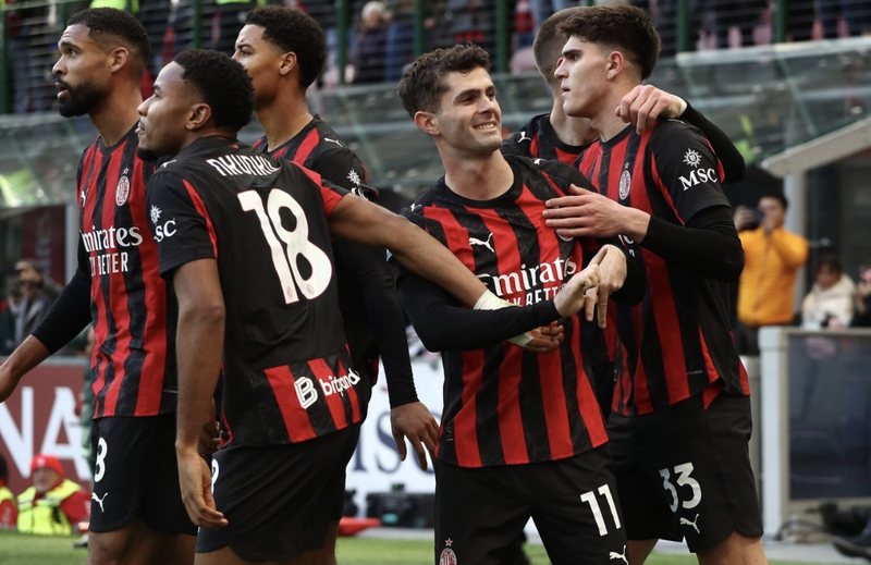 Milani zhgënjen në “San Siro”, merr një pikë me fat ndaj Genoas