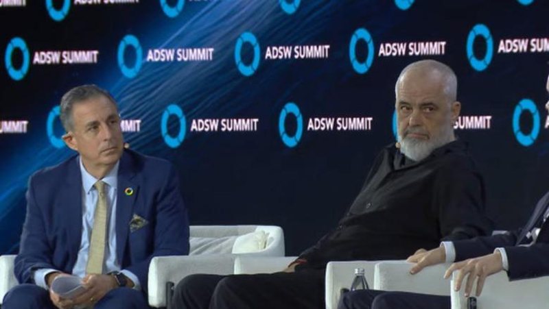 “Të duket vetja pasardhës i Platonit dhe Aristotelit, por nuk je”! Batuat e Ramës provokojnë mediat greke…