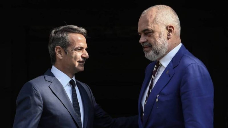 Mitsotakis pas kritikave të mediave greke për deklaratën e Ramës: E njoh prej vitesh, ka mënyrë të veçantë të shprehuri Mitsotakis pas kritikave të mediave greke për deklaratën e Ramës: E njoh prej vitesh, ka mënyrë të veçantë të shprehuri