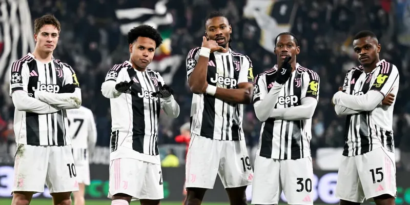 Champions League, fitojnë favoritët: Juventus, Barcelona, Bayern dhe Liverpool Champions League, fitojnë favoritët: Juventus, Barcelona, Bayern dhe Liverpool