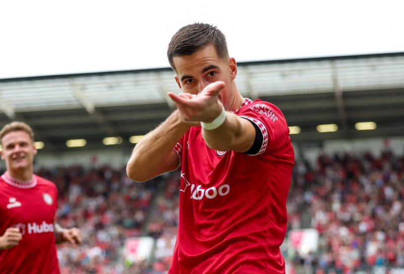 nis Mehmeti kërkohet me ngulm nga pretendentët në Angli, Premier Ligë nuk është thjesht një ëndërr nis Mehmeti kërkohet me ngulm nga pretendentët në Angli, Premier Ligë nuk është thjesht një ëndërr